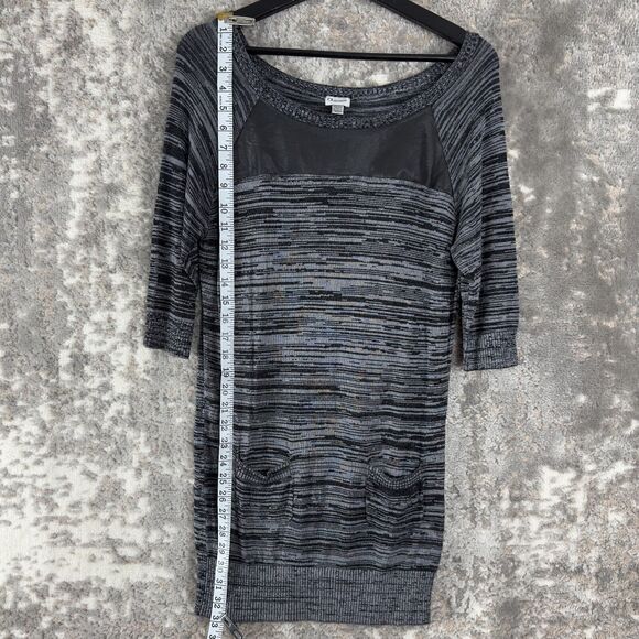 Dynamite Size M Striped Boat Neck Mini Sweater Dress Gray Pockets 3/4 Sleeve - Picture 2 of 8